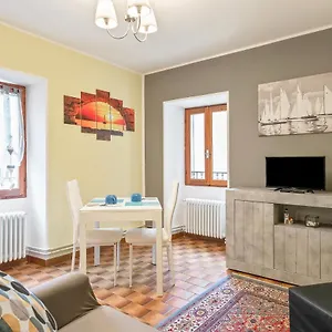 Appartamento Dongo Apartment Como Lake, Dongo