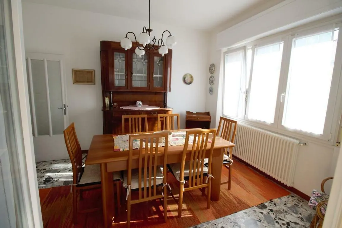 Semesterbostad Casa Dudi Villa Dongo